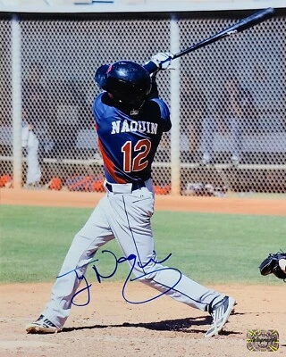 Foto autografiada 8x10 de Tyler Naquin Cincinnati Reds con certificado de autenticidad AAA Foto 1 de 4