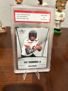 Patrick Mahomes 2017 Leaf Draft plata primer grado como nuevo 10 radiocontrol - Imagen 1 de 2