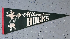 Rare Vintage 1960's NBA Milwaukee Bucks National Basketball Felt Pennant Green - Picture 1 of 9