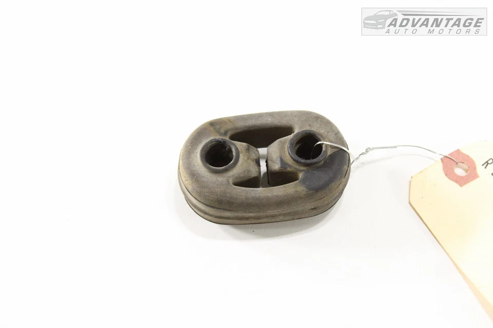 Dodge Dart 2013-2016 suspensión de escape trasera izquierda lado del conductor aislamiento goma OEM Foto 1 de 4