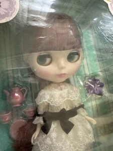 Blythe Shop Limited Neo Veronica Lace Doll, da collezione, ottime condizioni NUOVO - Foto 1 di 8