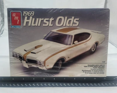 Vintage 1989 AMT Hurst Olds 1:25 Scale Model Kit #6898 NIB - Image 1 of 4