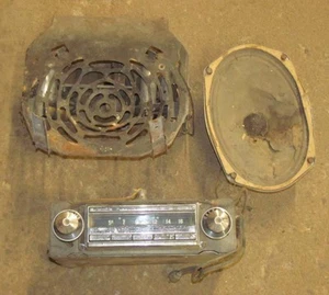 1956 56 Chevrolet AM Wonderbar Radio With Speaker Chevy Wonder Bar - Foto 1 di 1