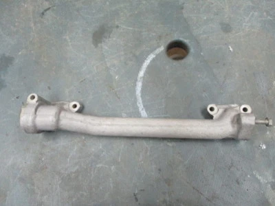 1990 Rolls Royce Silver Spur Bentley tubo de saída de líquido de arrefecimento B UE46077 - Imagem 1 de 2