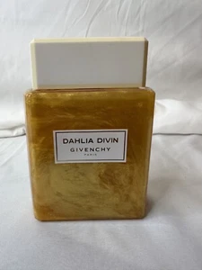 Givenchy Dahla Divin Perfuming & Moisturizing Skin Dew 200ml (Hard to find) - Picture 1 of 3