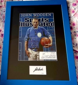 John Wooden autograph framed with UCLA 2010 Sports Illustrated tribute cover JSA - Picture 1 of 1