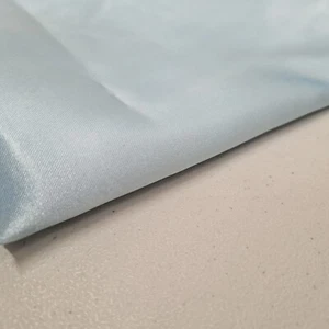 Vestido artesanal de tela satinada azul claro material de boda 150 cm de ancho costura - Imagen 1 de 2