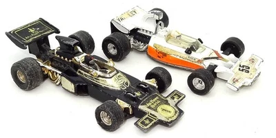 CORGI NO. 154 JPS F1 AND NO. 151 MCLAREN F1 RACE CARS - Image 1 of 3