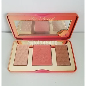 Too Faced Sweet Peach Glow Highlighting  Palette Limited Edition / Discontinued - Picture 1 of 5