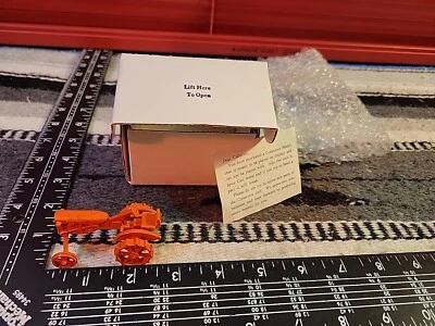 Allis Chalmers B On Steel 1/43 Diecast Farm Tractor Replica Collectible - Image 1 of 4