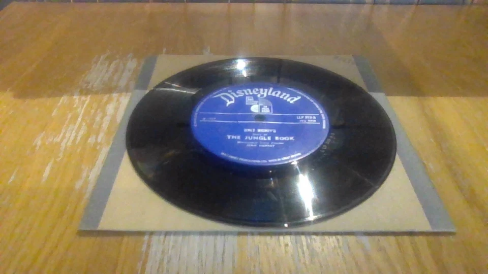 WALT DISNEY'S THE JUNGLE BOOK ORIGINAL FILM SOUNDTRACK UK PS EP 1968 Phil Harris - Image 1 of 1