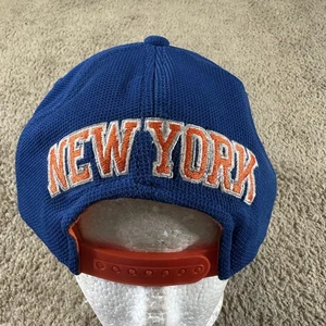 New York Knicks Hat Cap Snap Back Mens Blue Gray NBA Basketball Adidas - Picture 1 of 7
