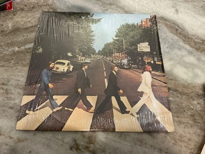 BEATLES ABBEY ROAD LP 1978  SO-383 PURPLE LABEL IN SHRINK VG+/EX - Image 1 of 3