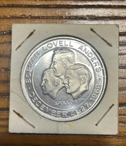 NASA Münze / Medaillon Vintage * FLOGEN Metall * APOLLO 8 / '68 Manned Flight Awareness - Bild 1 von 2