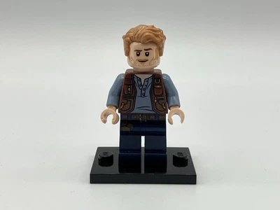 Jurassic World Lego Minifigure ~ Owen Grady - Image 1 of 4