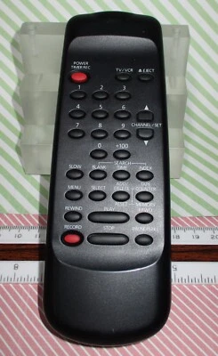 FUNAI FV4251 FV4351 SYMPHONIC SV421E SV431E TV VCR Remote Control UREMT30SR003 - Image 1 of 3