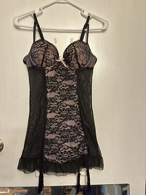 Sujetador pushup Carrie ámbar corpiño con correas de cuerda negro rosa encaje transparente ajustable Foto 1 de 4