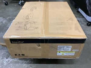 Tripp Lite Smart Pro 3000 RM 2U SMART3000RM2U APC NEW - Picture 1 of 3