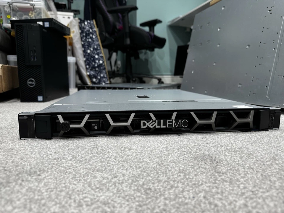 Dell PowerEdge R240 1U Rack Server Xeon E-2124 8GB 2x600GB 10K SAS iDRAC9 - Image 1 of 2