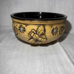 Hand Thrown Studio Art Pottery Bowl Brown Teal With A Hand And Bumble Bee Signed - Picture 1 of 10