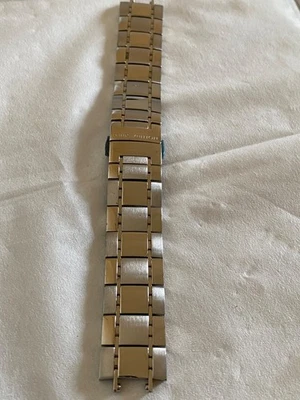 Original Louis Vuitton Tambour Lady Watch Bracelet –Excellent Condition For Pars - Image 1 of 4