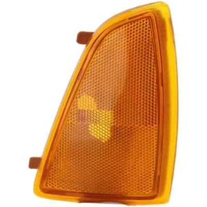 New Right Corner Lamp Lens And Housing Fits 1994-1997 Chevrolet S10 GM2551140 - Picture 1 of 1