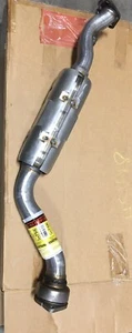 New Walker 54758 Catalytic Converter-EPA Exhaust DIRECT FIT - FAST SHIPPING - Picture 1 of 10