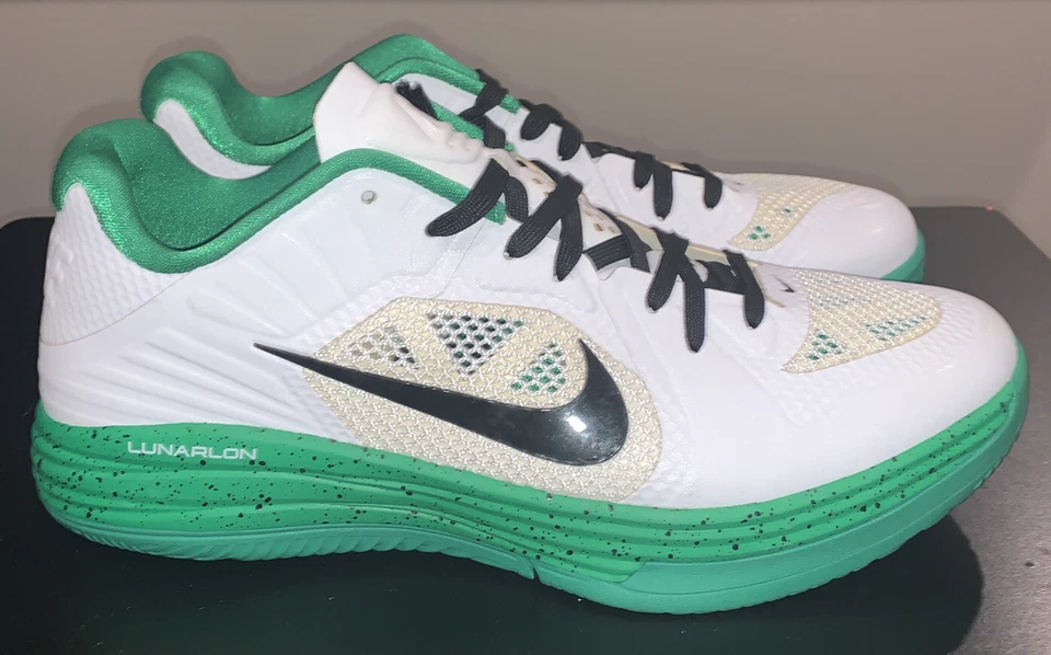Nike Lunar Hypergamer Low, white/Gore Green size 9 - Image 1 of 4