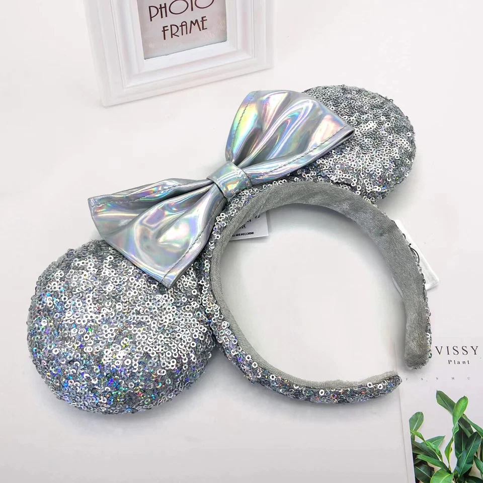 Diadema plateada Resort Magic Mirror 2022 Minnie Ears Cenicienta parques Disney Foto 1 de 4