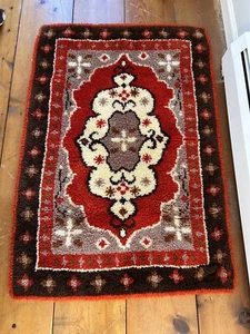 Handmade Latch Hooked Colorful Rug 51" X 35" - Picture 1 of 3