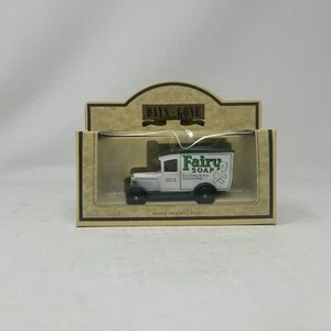 21028 Lledo Days Gone 1:60 Scale 1934 Chevrolet Van Fairy Soap (Pre-Owned) - Picture 1 of 6