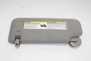 2014-2020 CHEVROLET IMPALA RIGHT PASSENGER SIDE HEADLINER SUN VISOR SHADE OEM - Picture 1 of 4