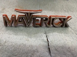 FORD MAVERICK GRABBER GRILLE EMBLEM 1970 1971 1972 1973 1974 1975 1976 1977 77 - Picture 1 of 4