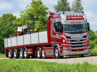 Tekno 84356 Scania R 580 Trattore 6X2 & Semi Altopiano Gru Hoogendoorn Mint Box - Immagine 1 di 4