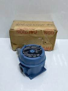 UNITED ELECTRIC J120-361 1180 PRESSURE SWITCH - Picture 1 of 10