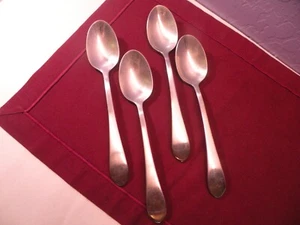SET OF 4 TOWLE BOSTON ANTIQUE Oval Soup Spoons 18/10 Satin Stainless China 8" - Picture 1 of 5