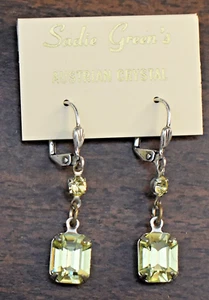Sadie Green Peridot Color Austrian Crystal Rhinestone Drops Earrings New on Card - Picture 1 of 2