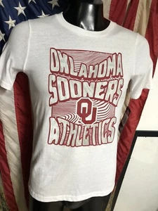 NWT $20 new OU OKLAHOMA SOONERS Athletics white T SHIRT Boys Youth L Large 14-16 - Picture 1 of 9