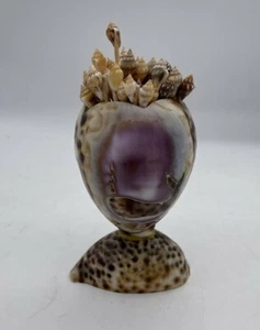 Tiger Cowrie carved shell toothpick holder & toothpicks with whale graphic - Picture 1 of 10