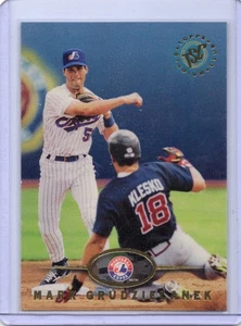 1995 Topps Stadium Club - Mark Grudzielanek #571 (RC) Montreal Expos - Picture 1 of 2