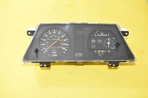 84-89 TOYOTA VAN WAGON SPEEDOMETER INSTUMENT CLUSTER W/ CLOCK 104K OEM - Bild 1 von 10