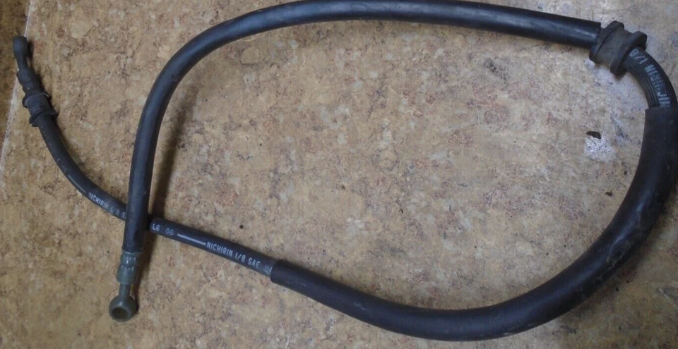 1998 铃木掠夺者 VL800 VL 800 前刹车流体软管卡钳管杆 — 第 1/1 张图片