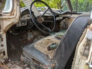 Steering Wheel  Ford 1957 1958 57 58 4 door country sedan Fairlane - Picture 1 of 21