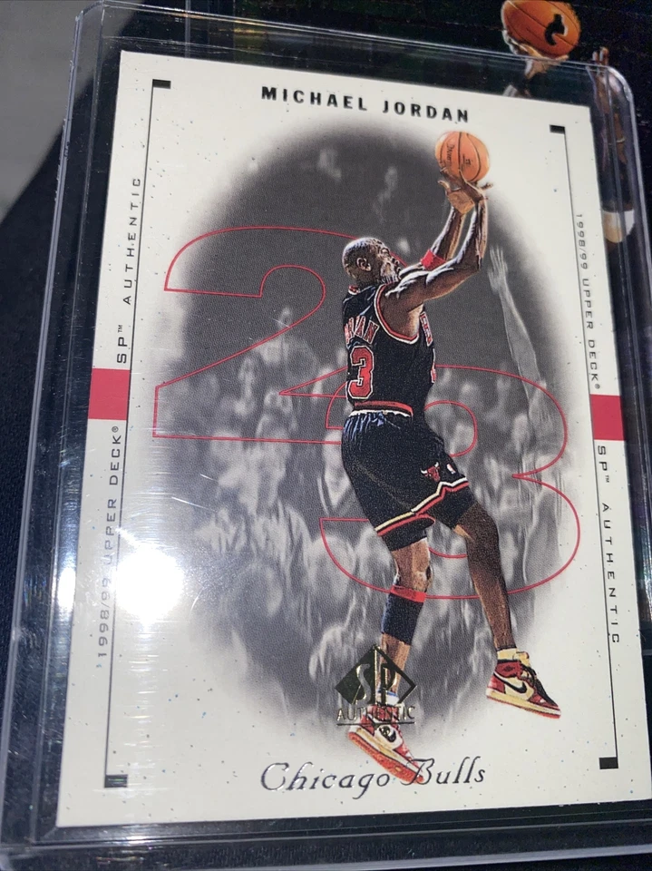 1999 SP Authentic MICHAEL JORDAN #10 Chicago Bulls *DC30A-B - Image 1 of 1