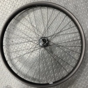 Origin8 27.5 584x35 Ryde Rival35mm. 15x110Boost/6bolt/28h - Picture 1 of 3