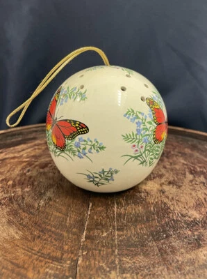 De colección Porcelana Mariposa Pomander Popurrí Soporte Aromaterapia Bola Taiwán Foto 1 de 4