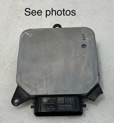 2017 - 2020 Toyota Prius OEM Full LED Headlight Ballast 31900-70947 - Image 1 of 4