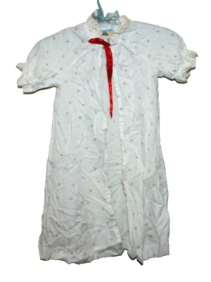 Handmade Gown Size 5/6? White Christmas Shrt Sleeve Prairie Cottage Vintage Robe - Image 1 of 4