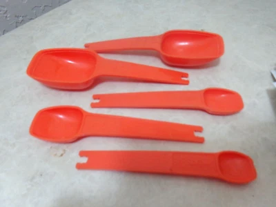 ONE Tupperware Harvest Orange Measuring Spoon U CHOOSE tablespoon 1/2 or 1/4 tsp - Image 1 of 2