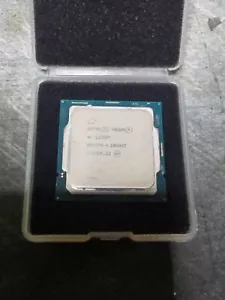 Processore Intel Xeon W-1250P 4,10 GHz socket sei core FCLGA1200 SRH7H - Foto 1 di 2